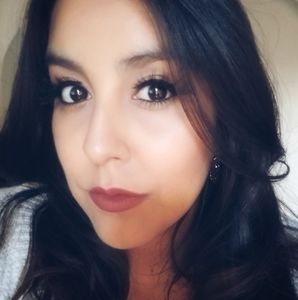 Meet your Posher, Gaby